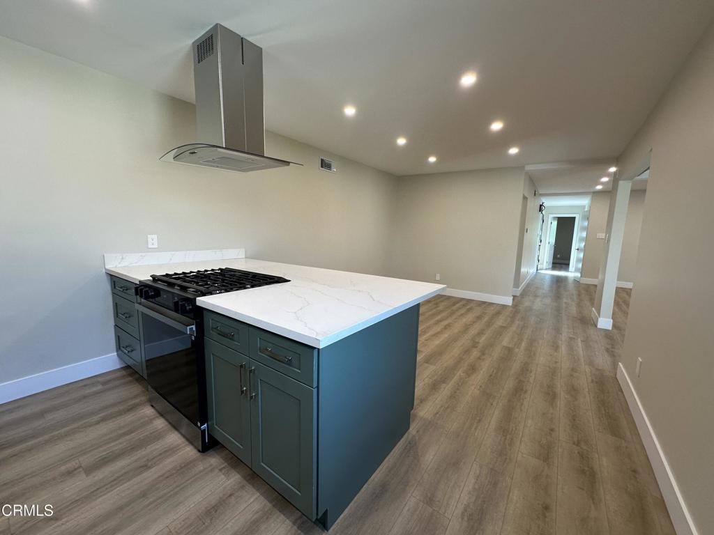 16744 Ludlow Street Property Photo 7