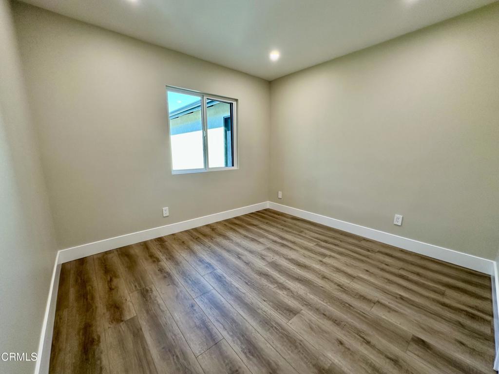 16744 Ludlow Street Property Photo 16