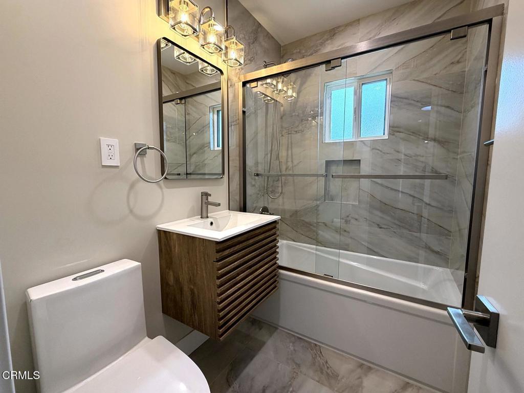 16744 Ludlow Street Property Photo 19