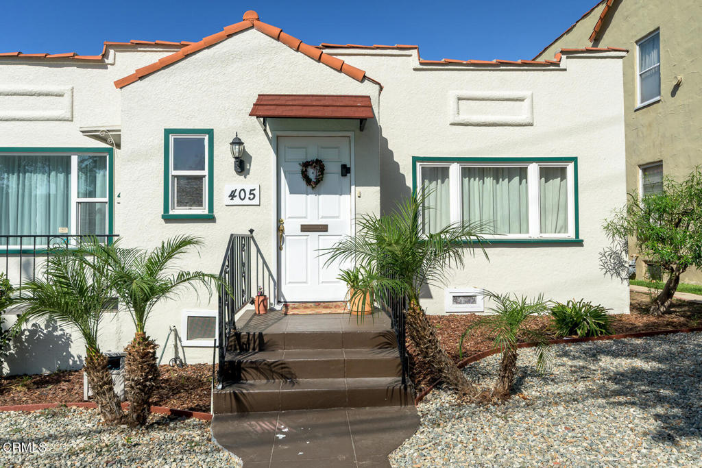 407 S Verdugo Road Property Photo 4