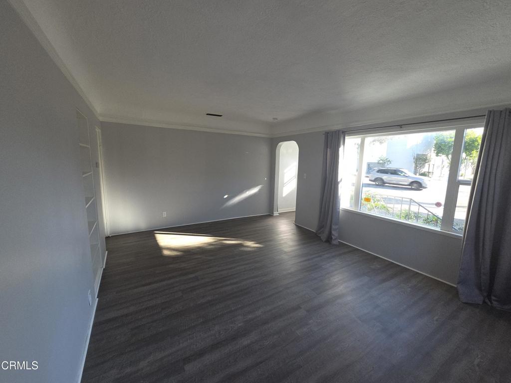 407 S Verdugo Road Property Photo 39