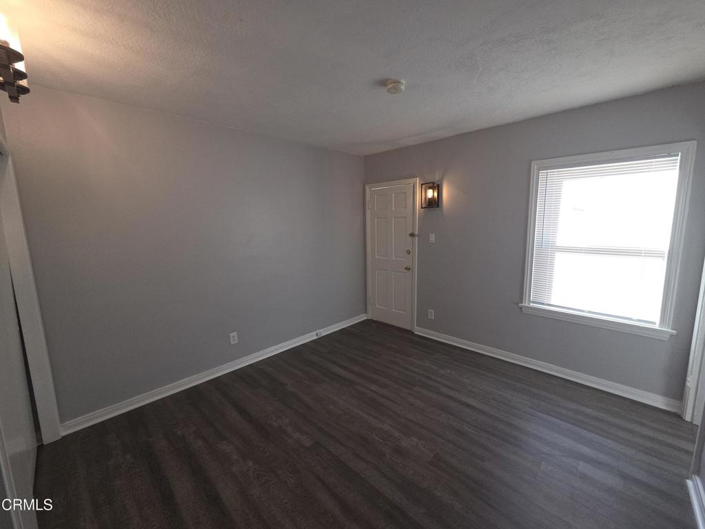 407 S Verdugo Road Property Photo 40