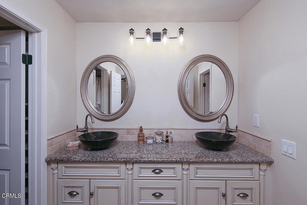 20530 Lisa Gail Drive Property Photo 28