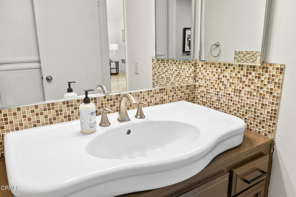 42173 Omar Place Property Photo 27