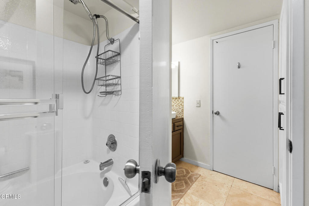 42173 Omar Place Property Photo 28