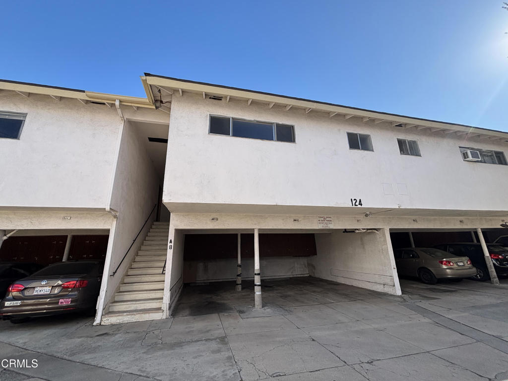 124 S Olive Avenue B Property Photo 10