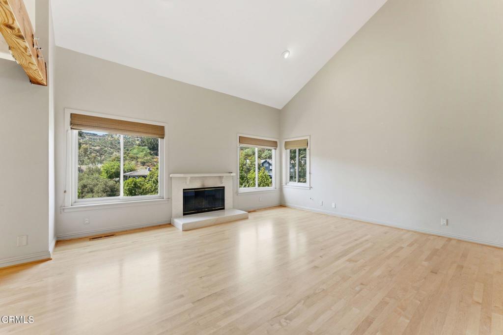 405 Woodcliffe Road Property Photo 3