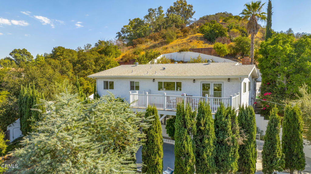 10272 Willow Springs Lane Property Photo 4