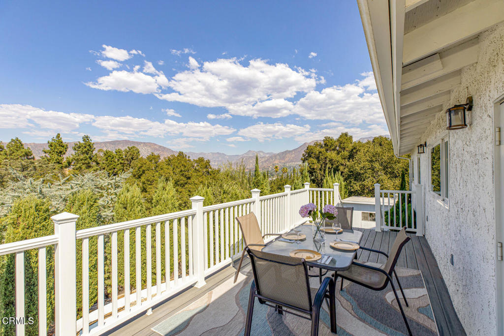 10272 Willow Springs Lane Property Photo 10