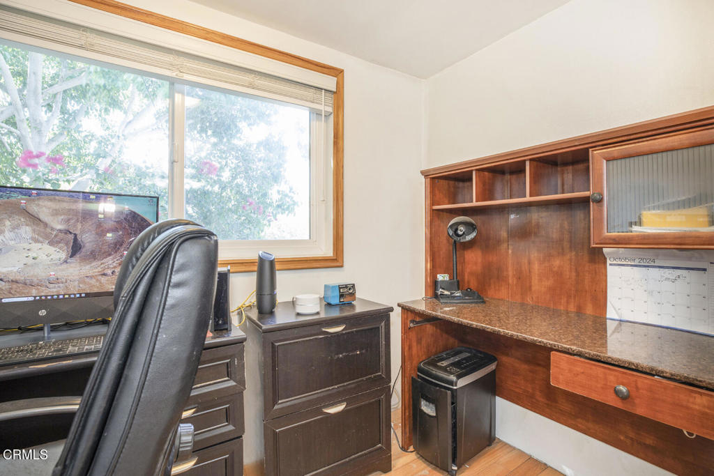 10272 Willow Springs Lane Property Photo 14