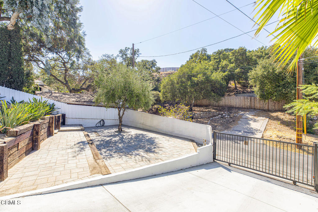 10272 Willow Springs Lane Property Photo 38