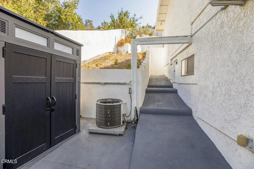 10272 Willow Springs Lane Property Photo 43