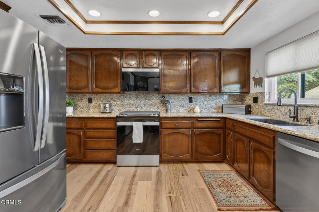 12330 Magnolia Boulevard 106 Property Photo 12