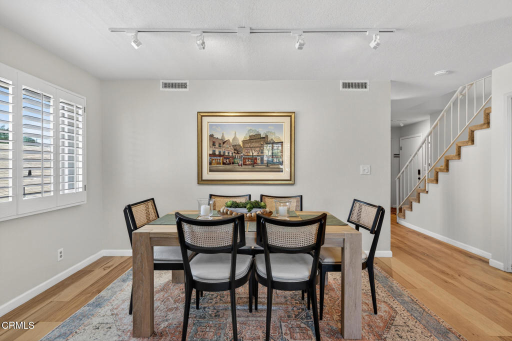 12330 Magnolia Boulevard 106 Property Photo 17