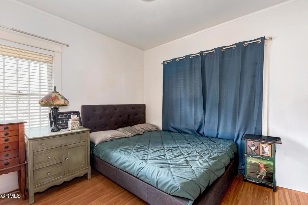 424 W Arbor Vitae Street Property Photo 15