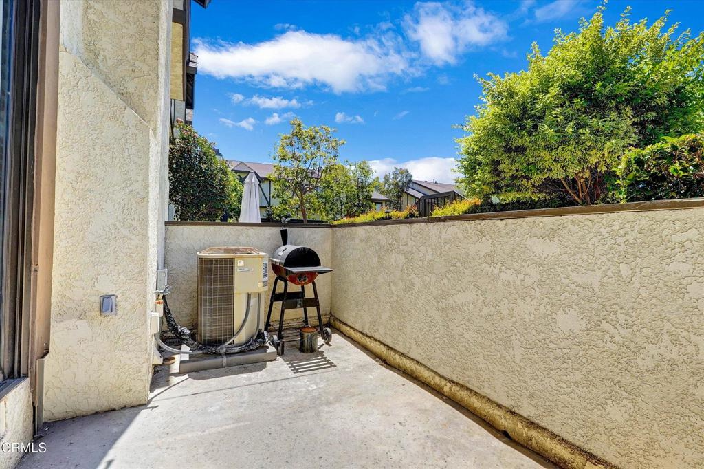 21209 Lassen Street 4 Property Photo 7