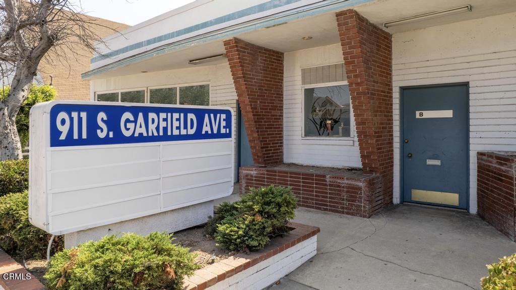 911 S Garfield Avenue Property Photo 4