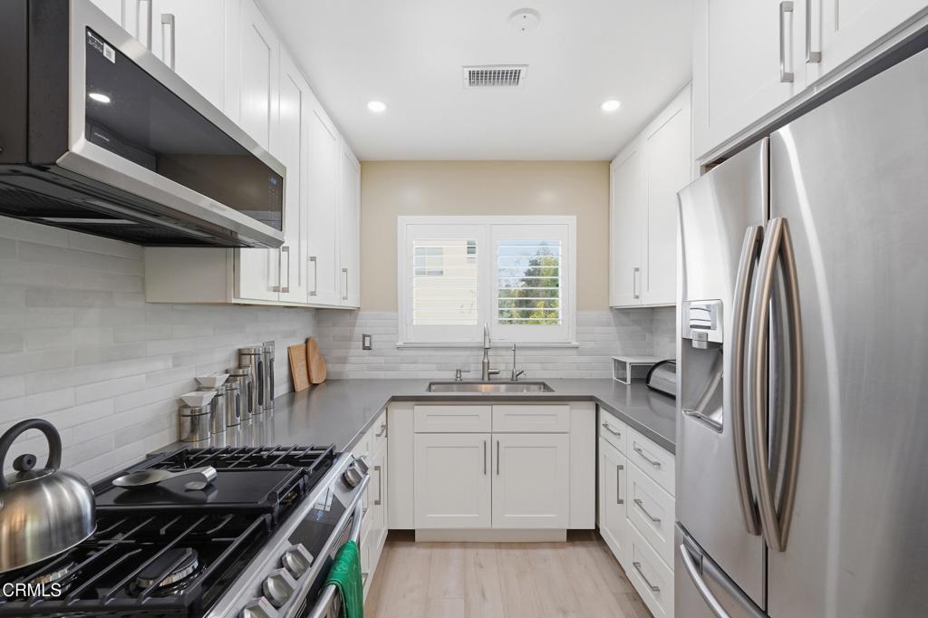 5236 Bellingham Avenue Property Photo 16