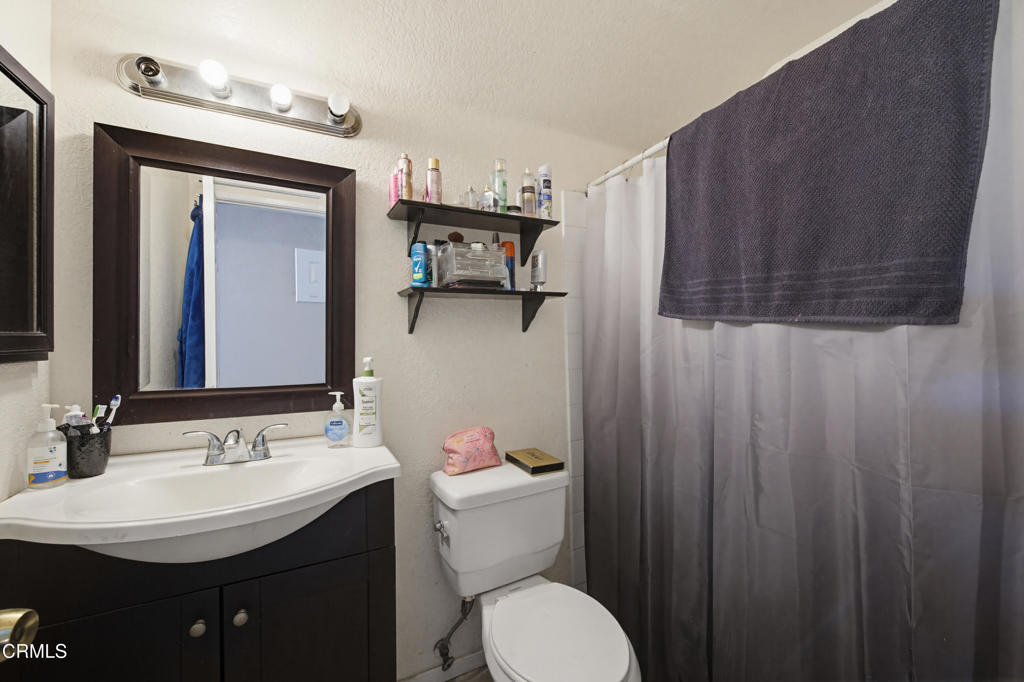847 N Raymond Avenue 9a Property Photo 24
