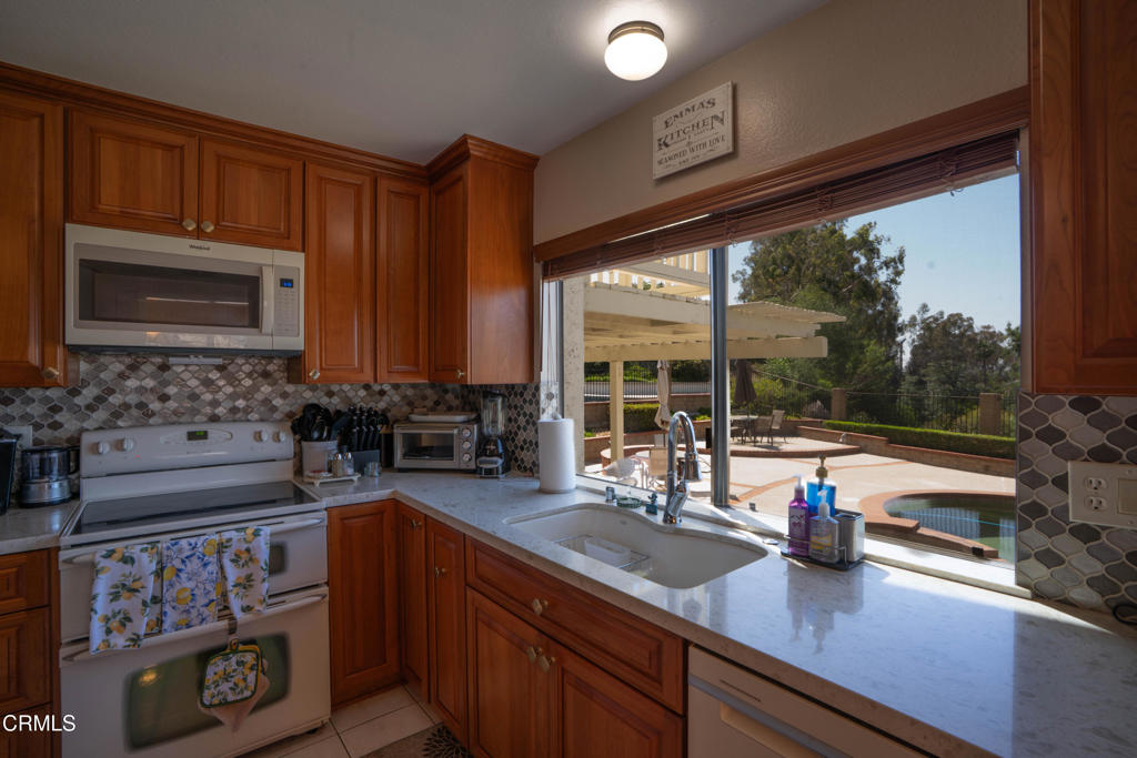 20111 Divino Drive Property Photo 16
