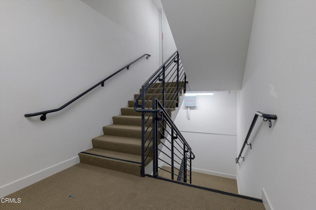 18900 Parthenia Street 207 Property Photo 31