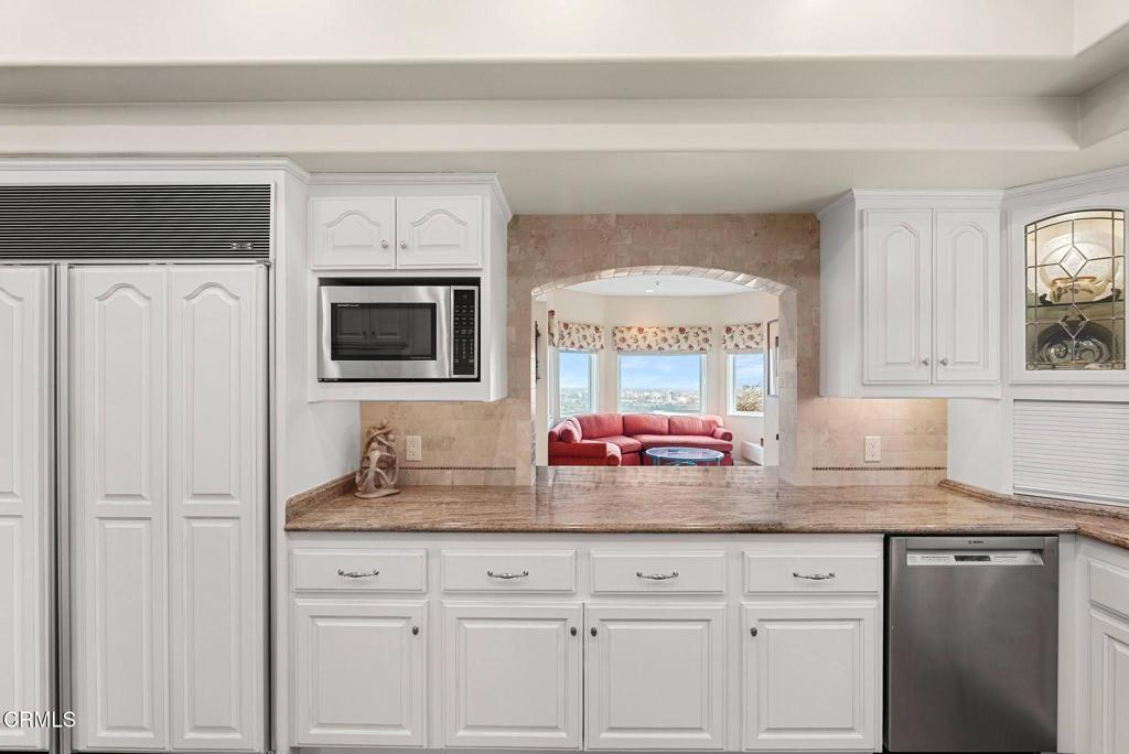 1401 Glen Oaks Boulevard Property Photo 18