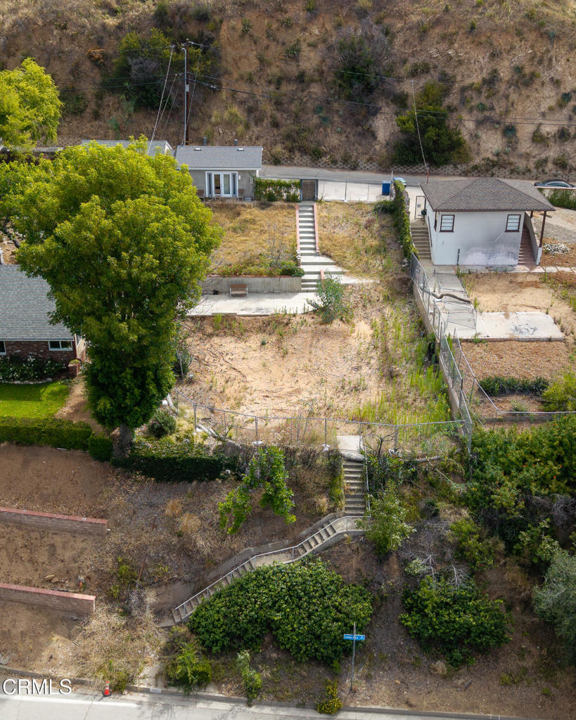 1205 E Loma Alta Drive Property Photo 1