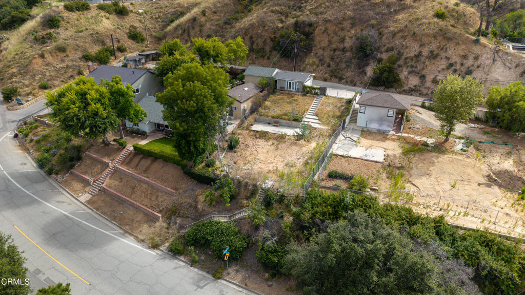 1205 E Loma Alta Drive Property Photo 17