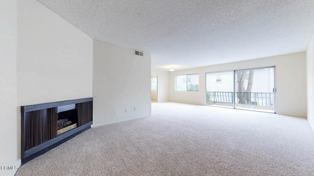 420 S Madison Avenue 112 Property Photo 3