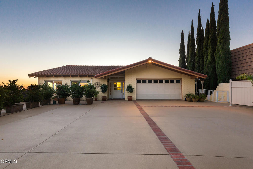 1234 E Tujunga Avenue Property Photo 56