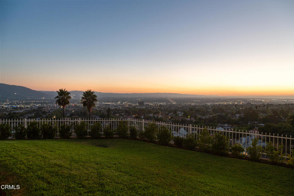 1234 E Tujunga Avenue Property Photo 67