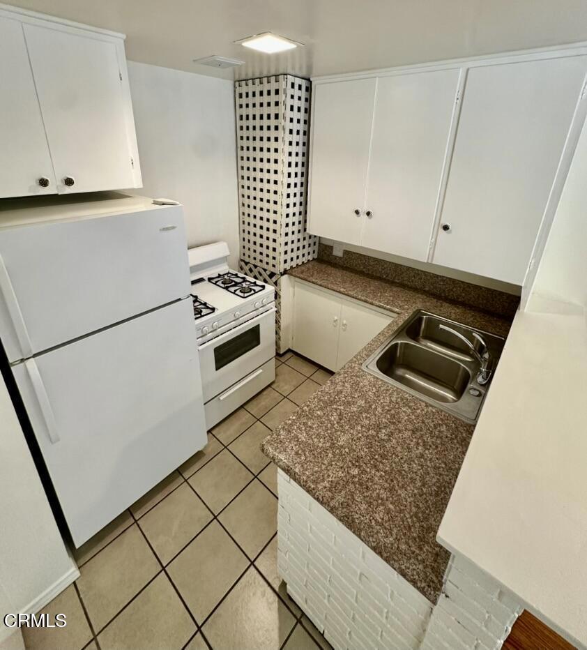 3604 Crestmont Avenue Property Photo 5