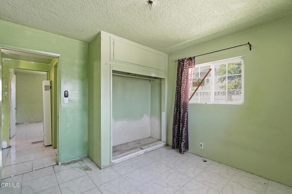 5018 G Street Property Photo 6