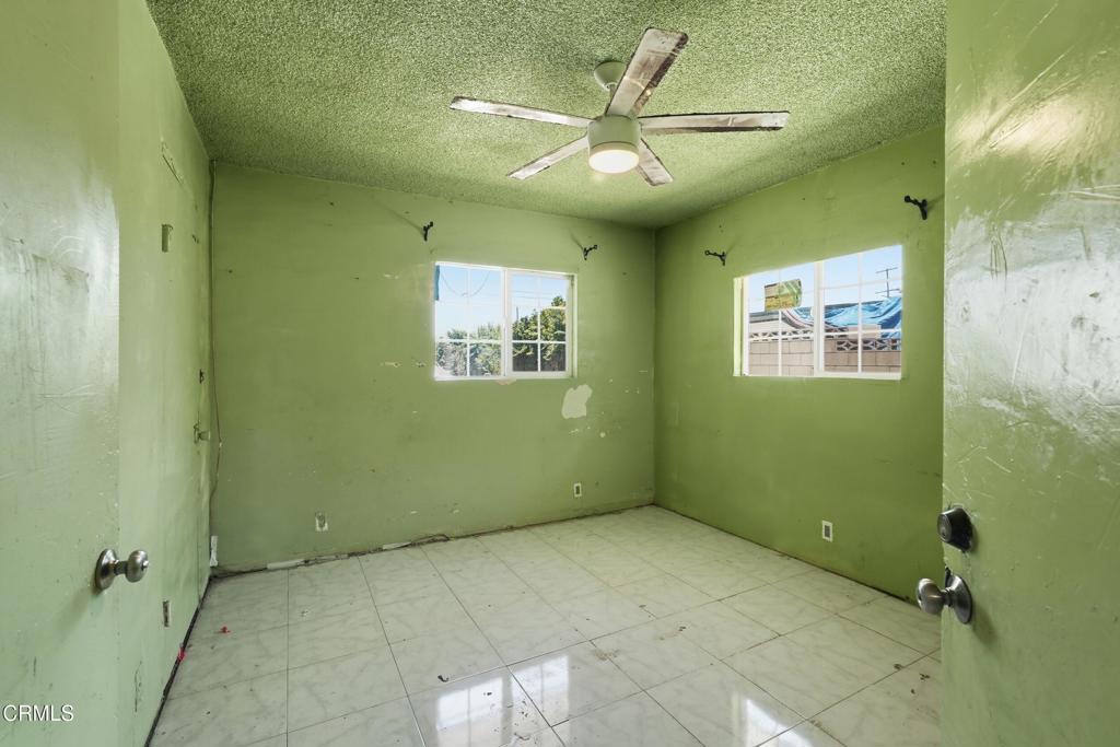 5018 G Street Property Photo 7
