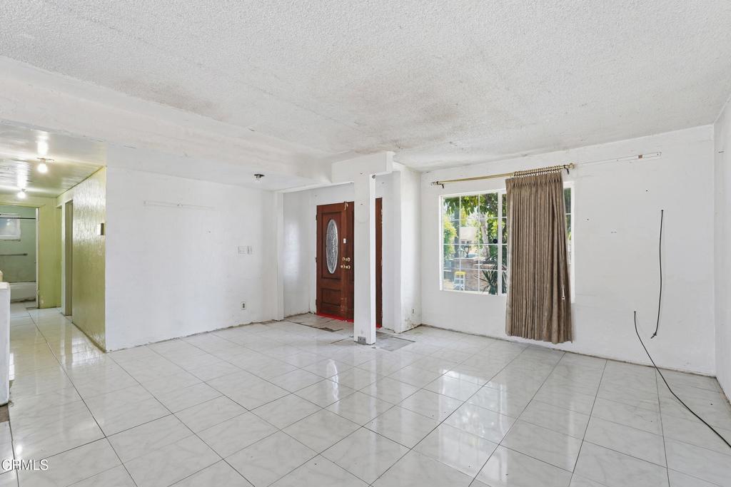 5018 G Street Property Photo 9