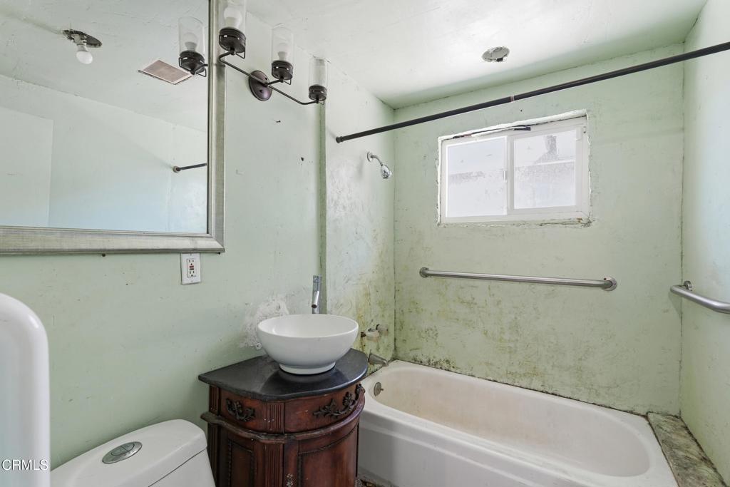 5018 G Street Property Photo 18