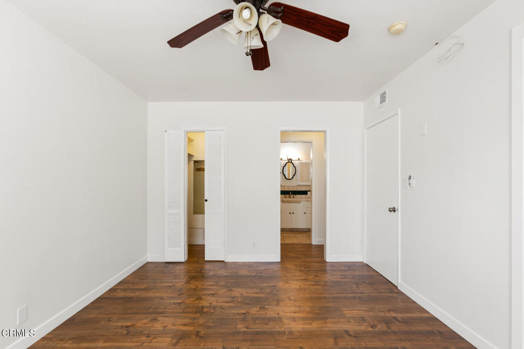 1233 N Columbus Avenue 3a Property Photo 16