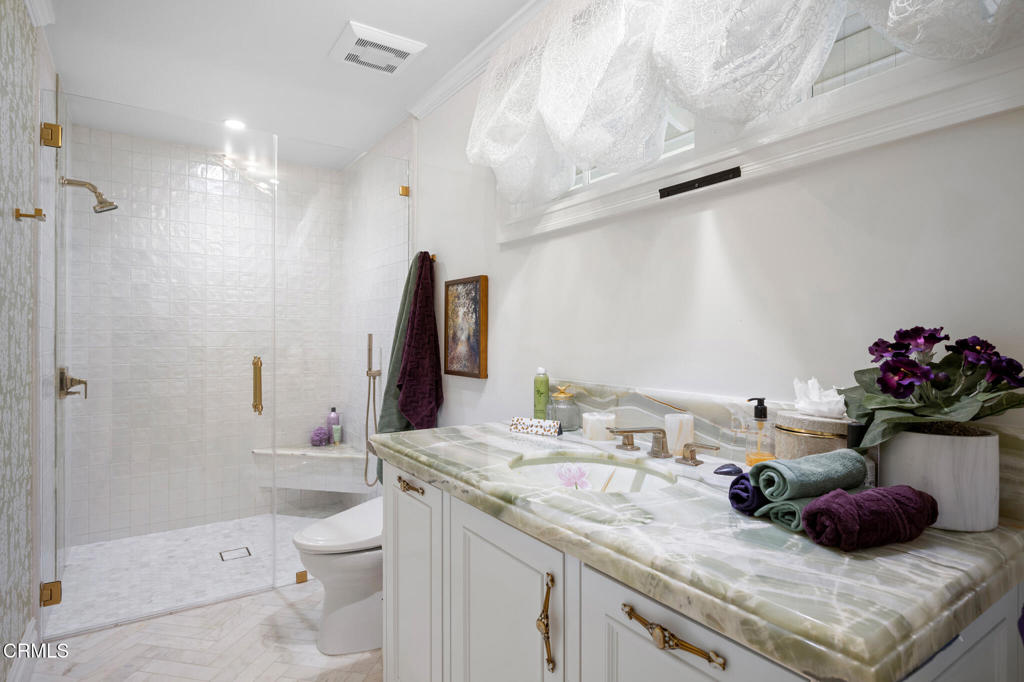 525 Berkshire Avenue Property Photo 35