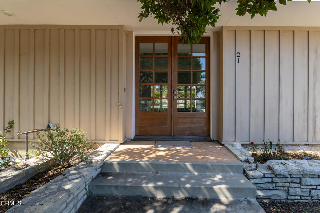 21 Sweetbay Road Property Photo 3