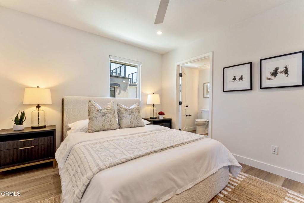 220 E Broadway A Property Photo 27