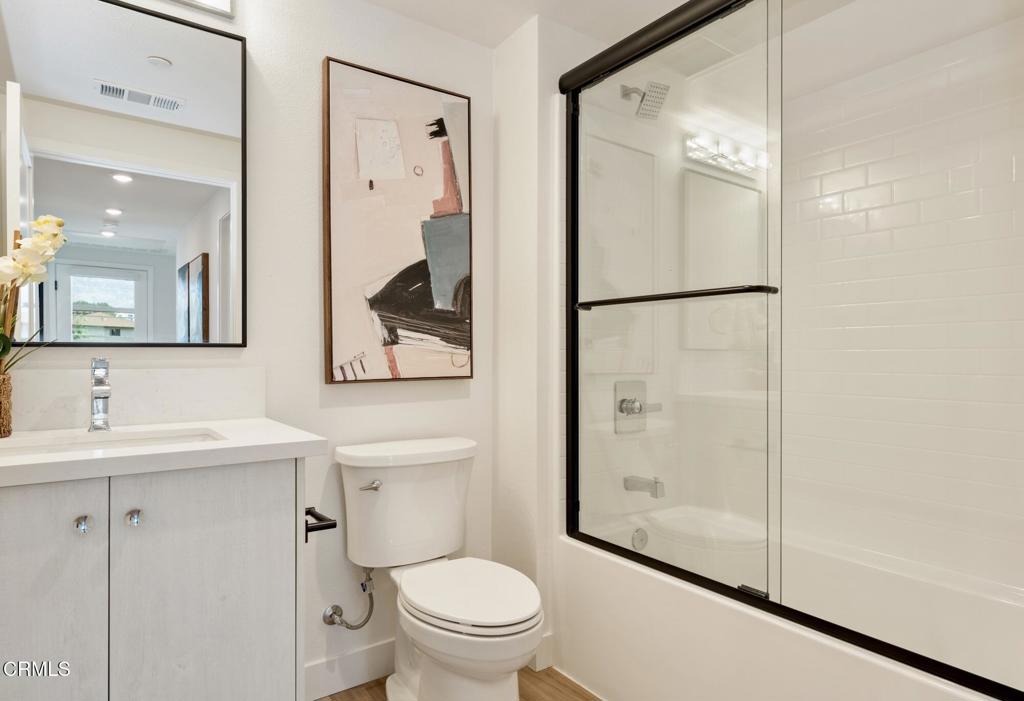 218 E Broadway A Property Photo 29