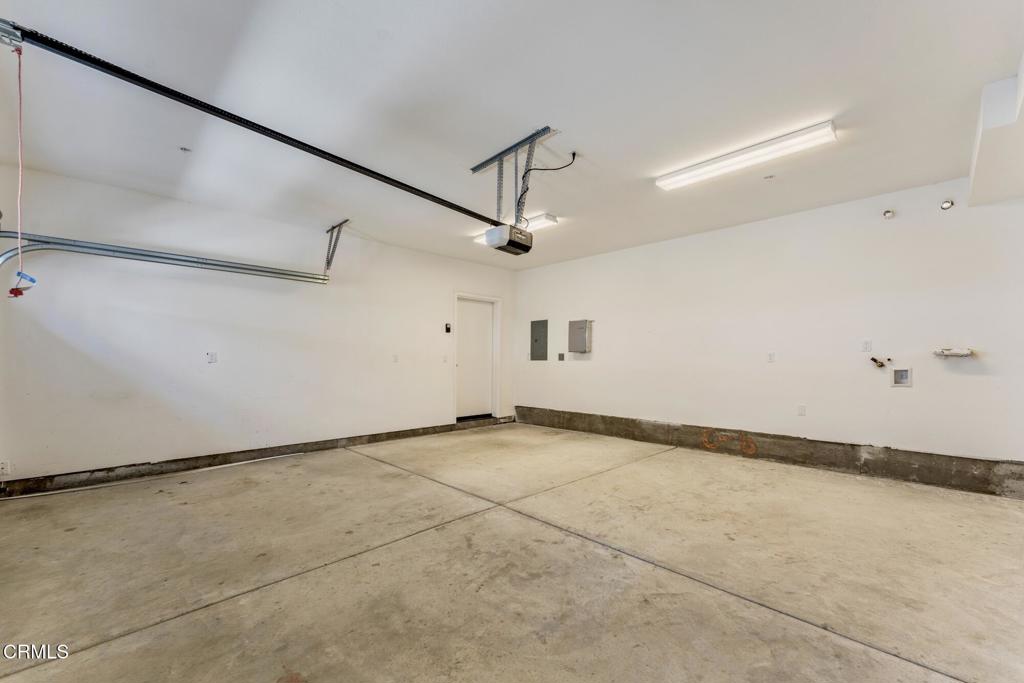 218 E Broadway A Property Photo 42