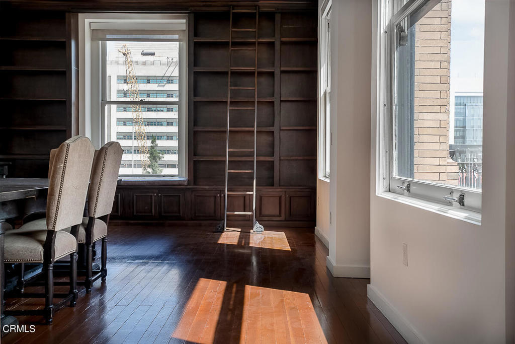 257 S Spring Street Phe Property Photo 3