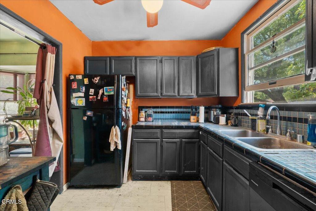 815 N Kenwood Street Property Photo 10