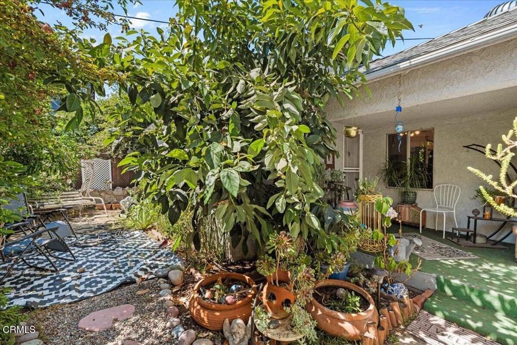 815 N Kenwood Street Property Photo 17