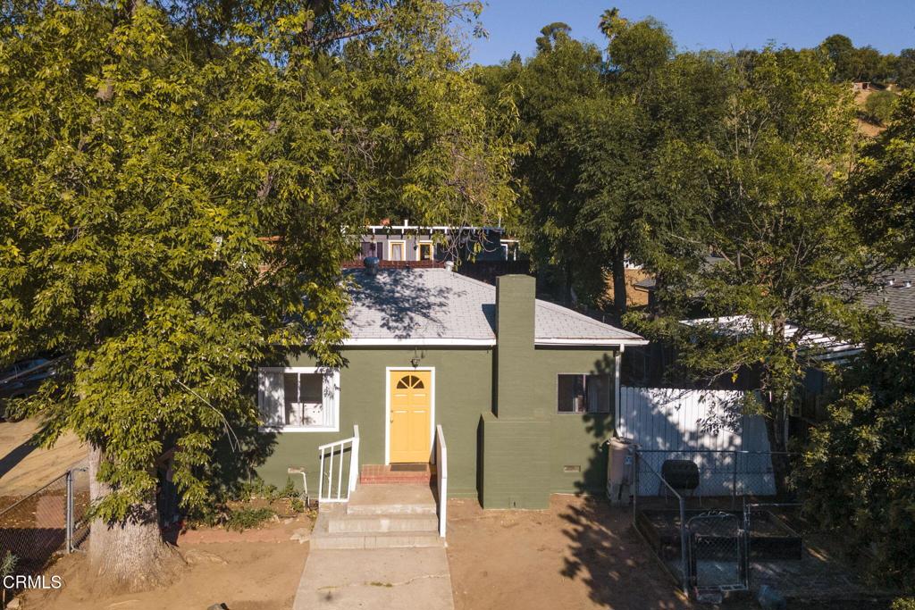 9900 Sunland Boulevard Property Photo 1