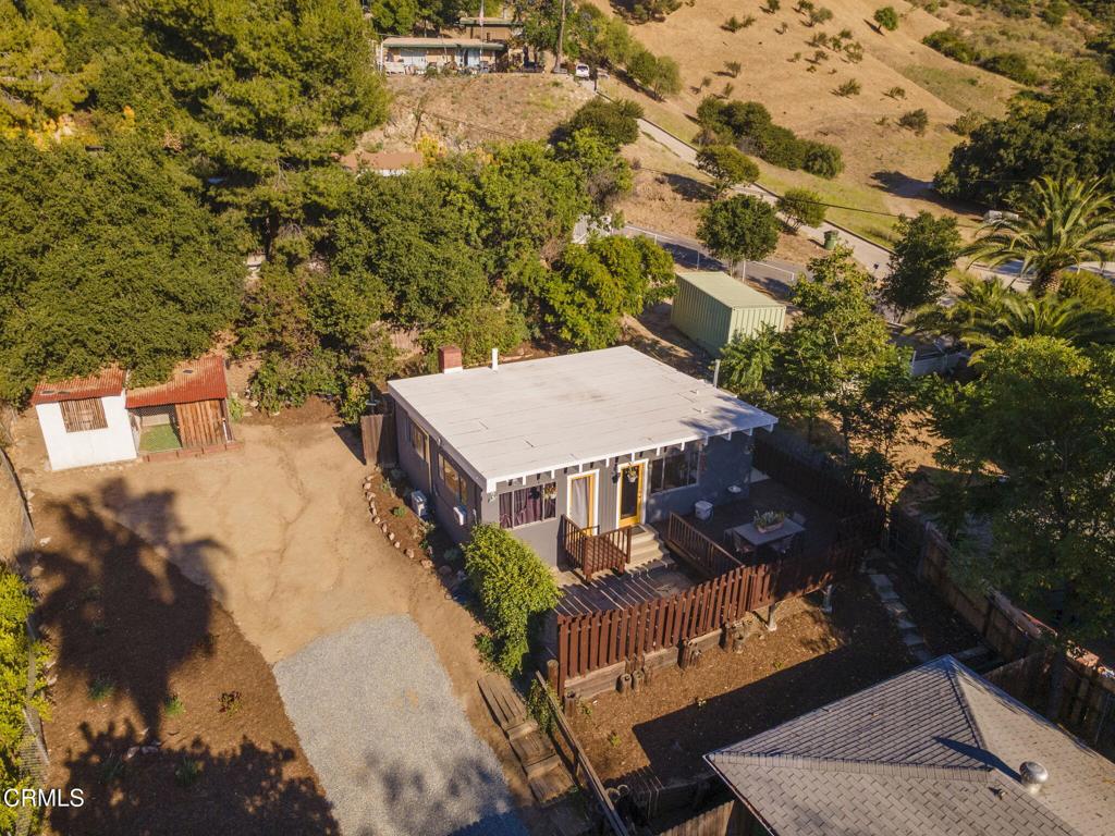 9900 Sunland Boulevard Property Photo 13