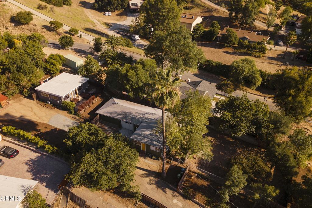9900 Sunland Boulevard Property Photo 27