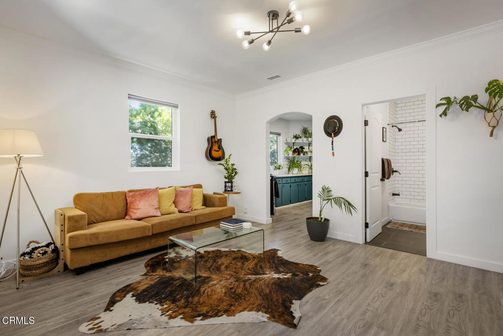 3501 N Figueroa Street Property Photo 2