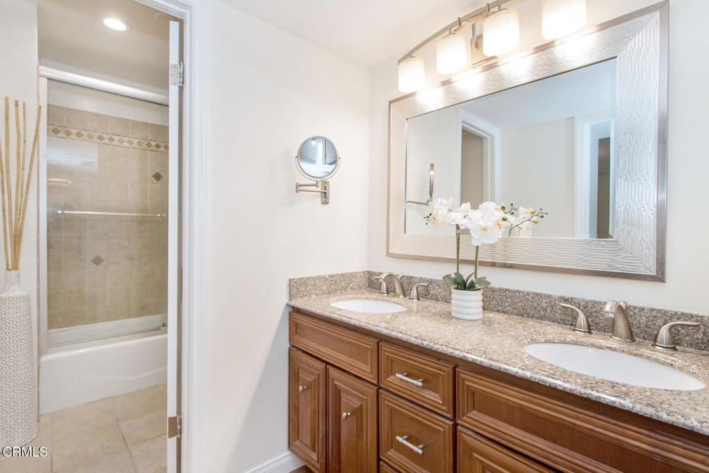 1127 E Del Mar Boulevard 323 Property Photo 11
